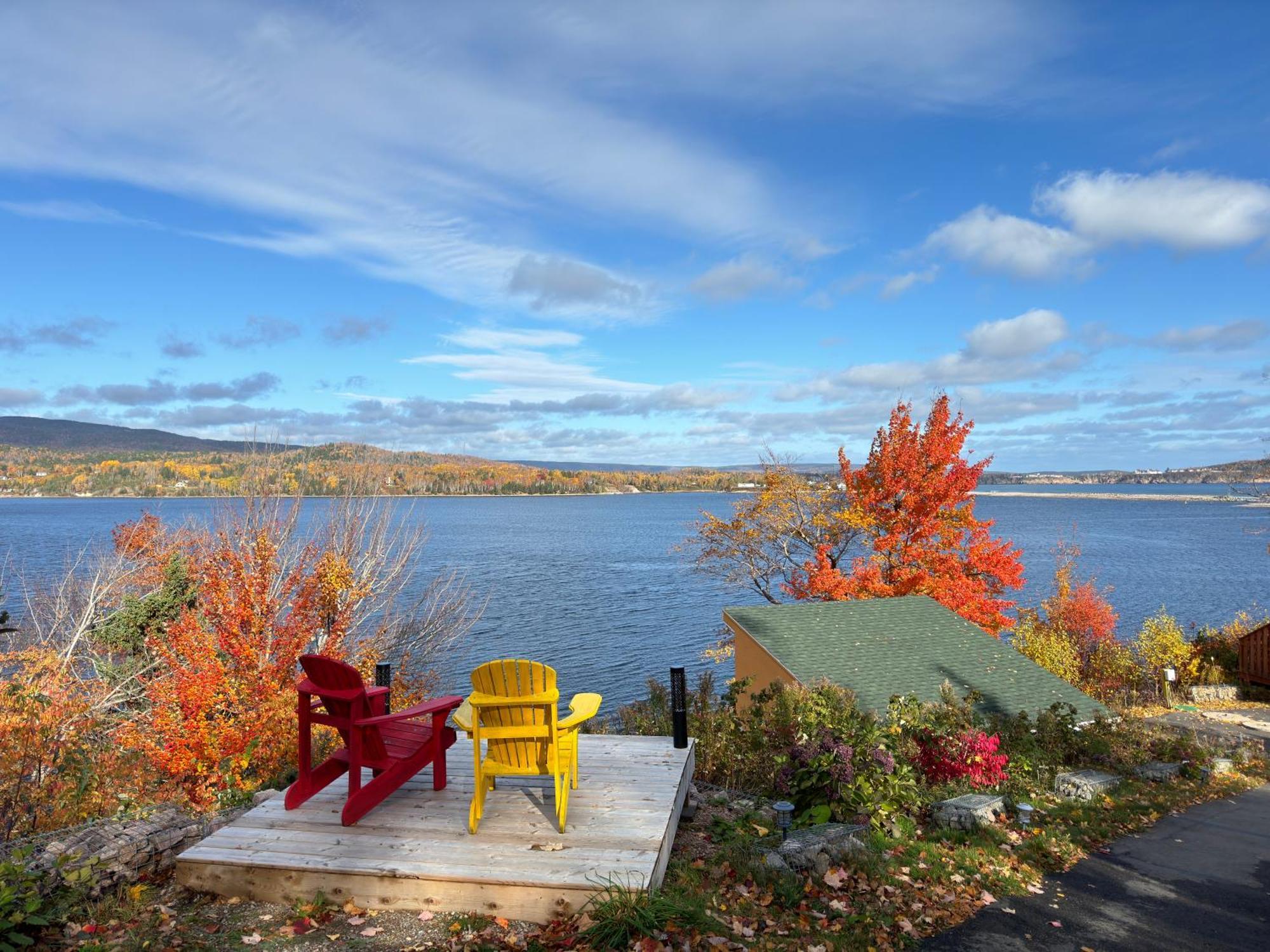 Knotty Pine Cottages, Suites & Motel Rooms 인고니시 외부 사진