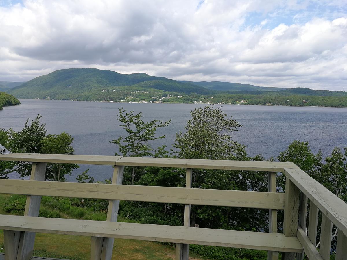 Knotty Pine Cottages, Suites & Motel Rooms 인고니시 외부 사진