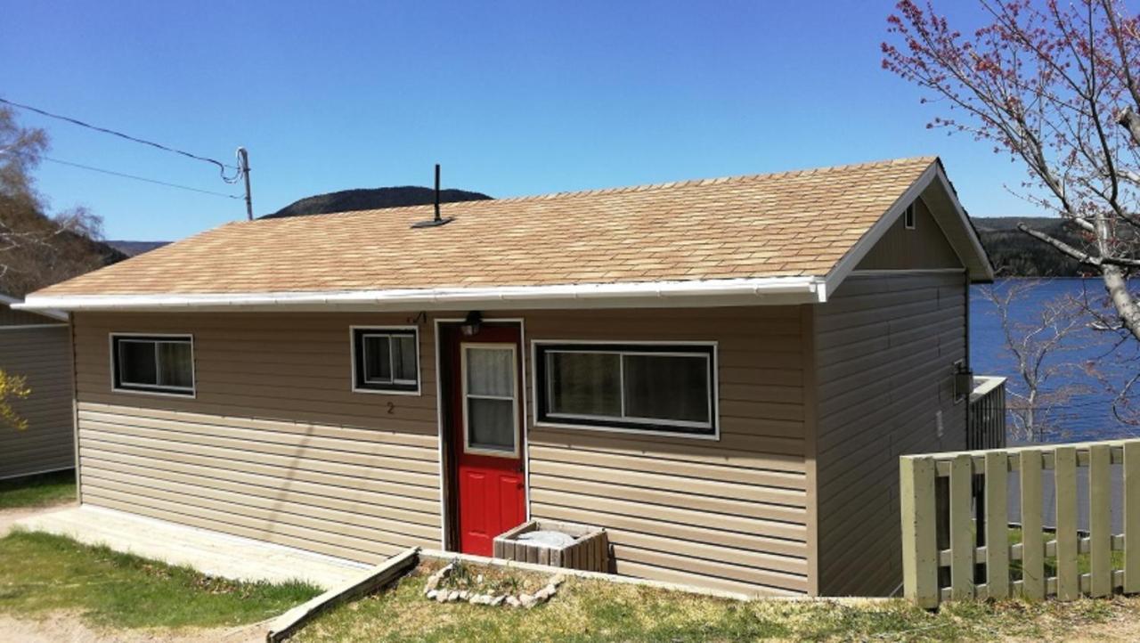 Knotty Pine Cottages, Suites & Motel Rooms 인고니시 외부 사진